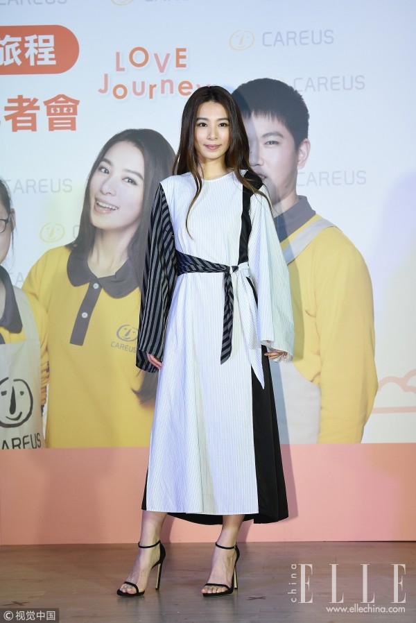 她们穿连衣裙这么瘦原本都是由于这条腰带!